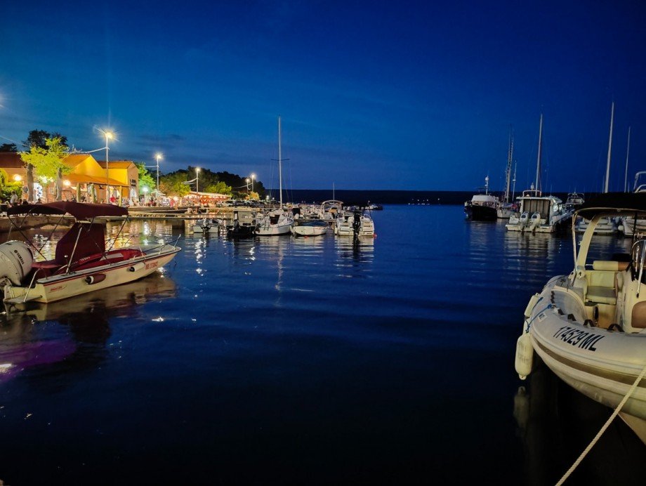 Hafen von Nerezine Erdgeschosswohnung Nerezine