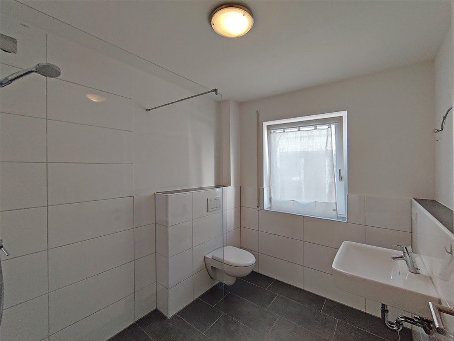 Bad Bild 1 Erdgeschosswohnung M�ssingen