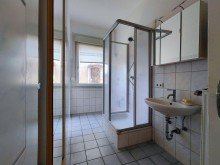 Bad EG Sanierungsobjekt, Mehrfamilienhaus am Krankenhaus Reutlingen