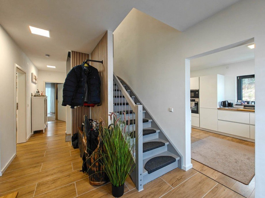 Hauseingang Einfamilienhaus M�nsingen