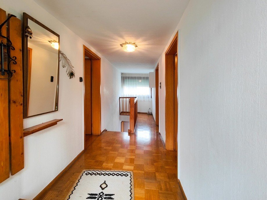 Flur Dachgeschoss Reihenendhaus Metzingen