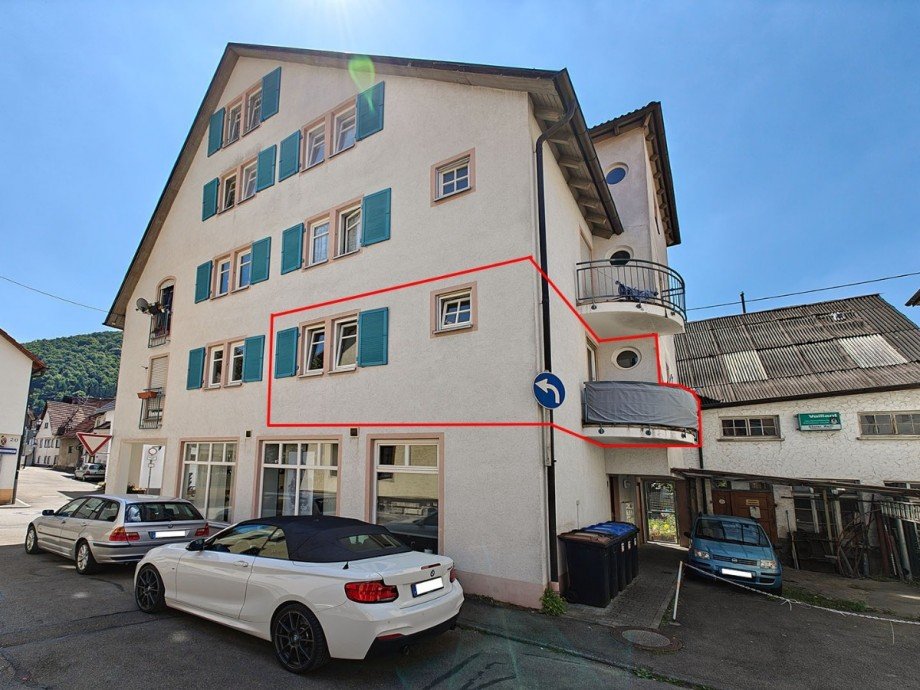 Aussenansicht markiert Wohnung Bad Urach