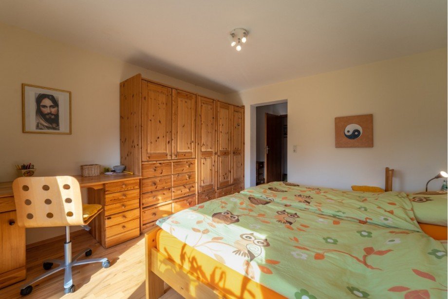 Schlafzimmer Untergeschoss Einfamilienhaus Limbach