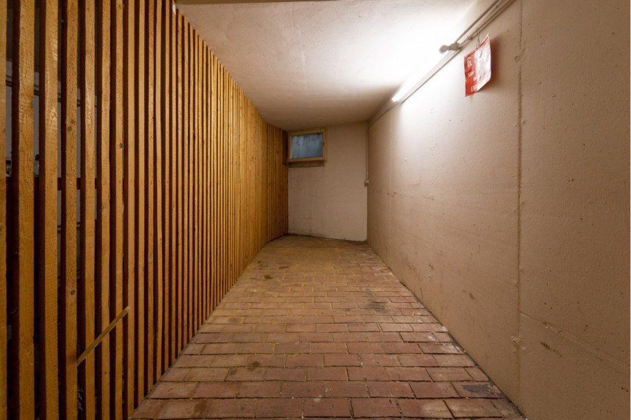 Kellerraum mit �ber 11 m� Dachgeschosswohnung Pfullingen