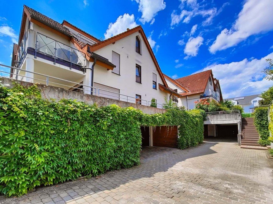 Hofeinfahrt Erdgeschosswohnung Wannweil