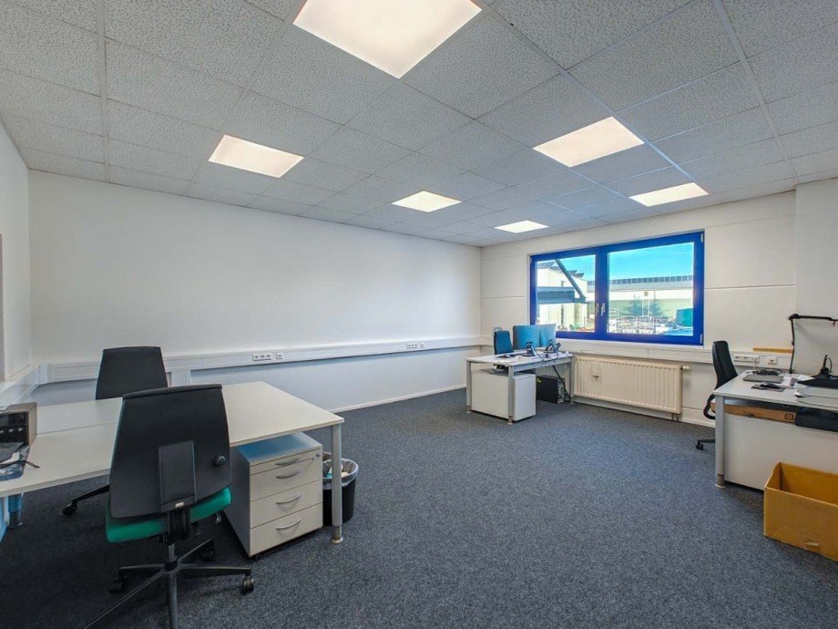 B�ro 2 im OG B�rofl�che Pliezhausen