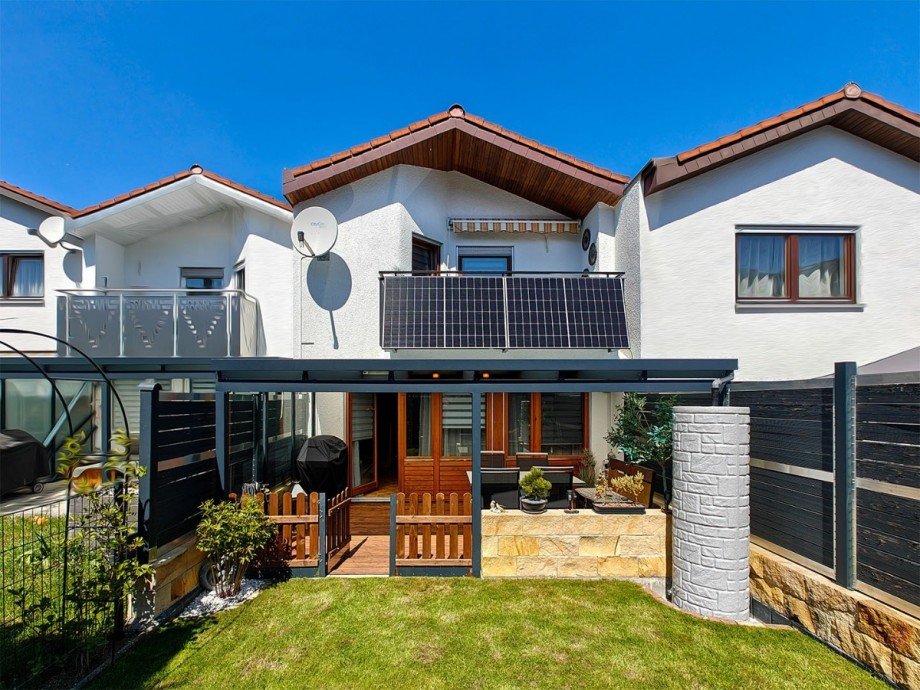 Gartenansicht Reihenmittelhaus Reutlingen