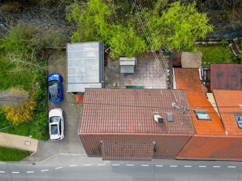 Luftbild Reihenendhaus Metzingen