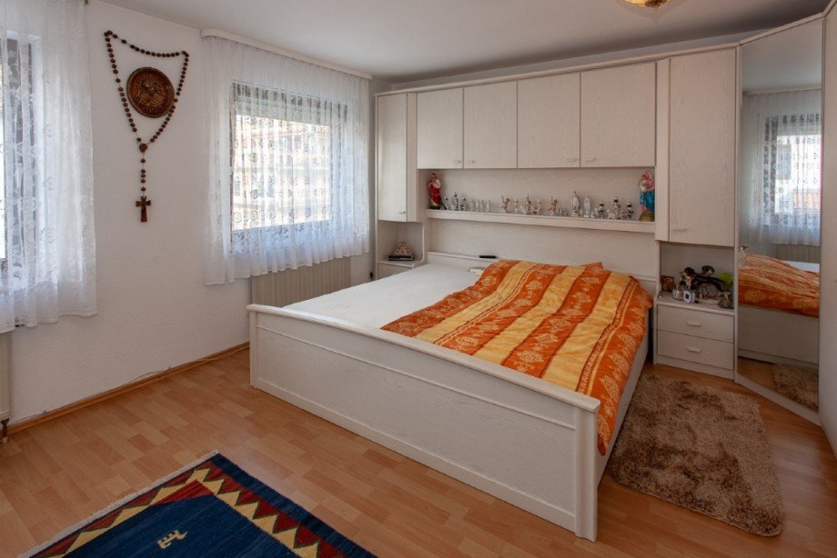 Schlafzimmer I 1.OG Reihenendhaus Reutlingen