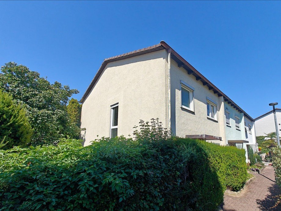 Au�enansicht Reihenendhaus Reutlingen