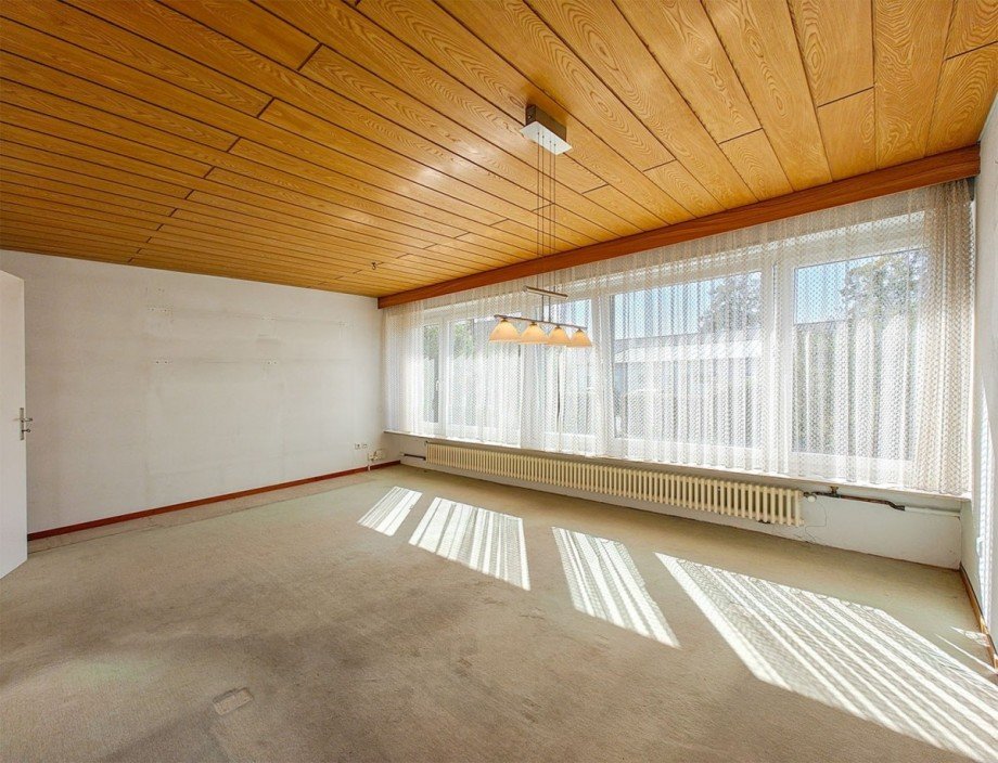 Wohnzimmer Erdgeschoss Zweifamilienhaus Bempflingen
