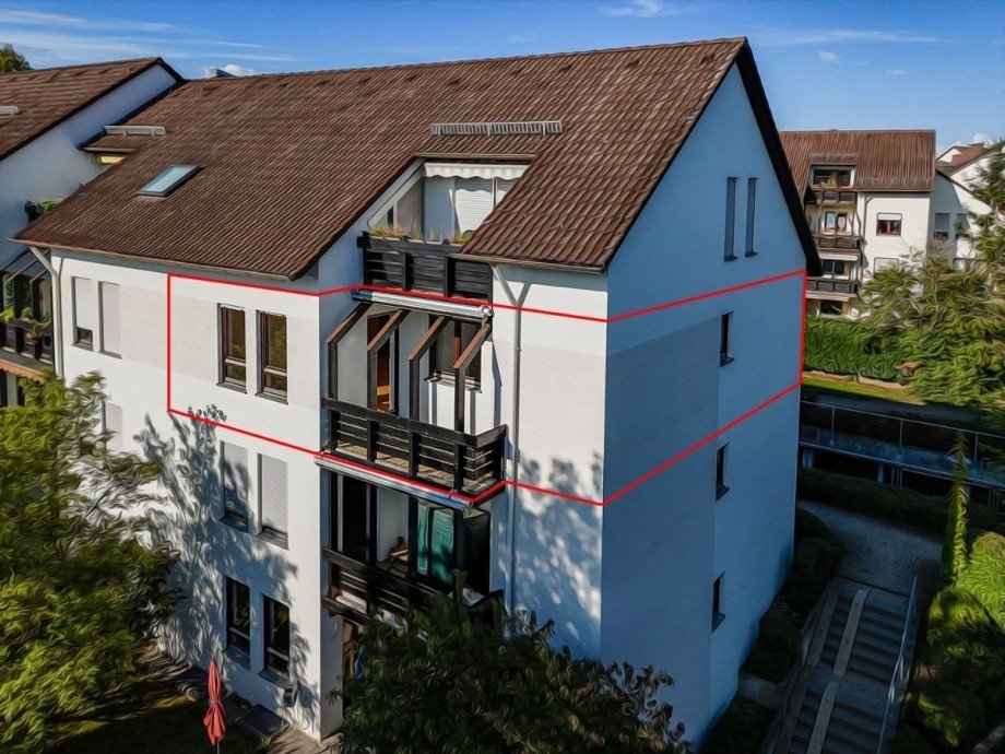 Aussenansicht markiert Wohnung Reutlingen