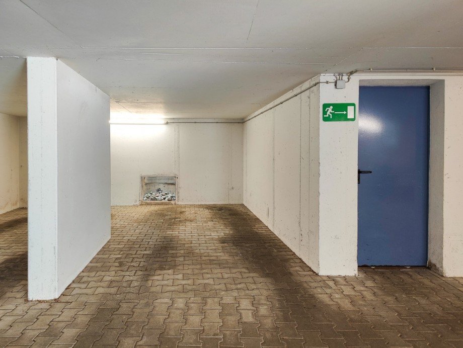 Tiefgaragenstellplatz Dachgeschosswohnung Reutlingen