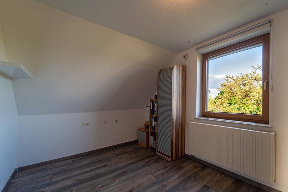 Zimmer Erdgeschoss Einfamilienhaus M�nsingen
