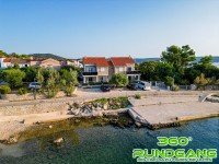 Hauptbild 3-Zimmer Ferienwohnung mit PKW Stellplatz in Nerezine, direkt am Meer