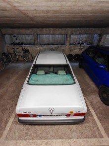 Tiefgaragenstellplatz 3-Zimmer Wohnung mit Tiefgaragenstellplatz und Balkon