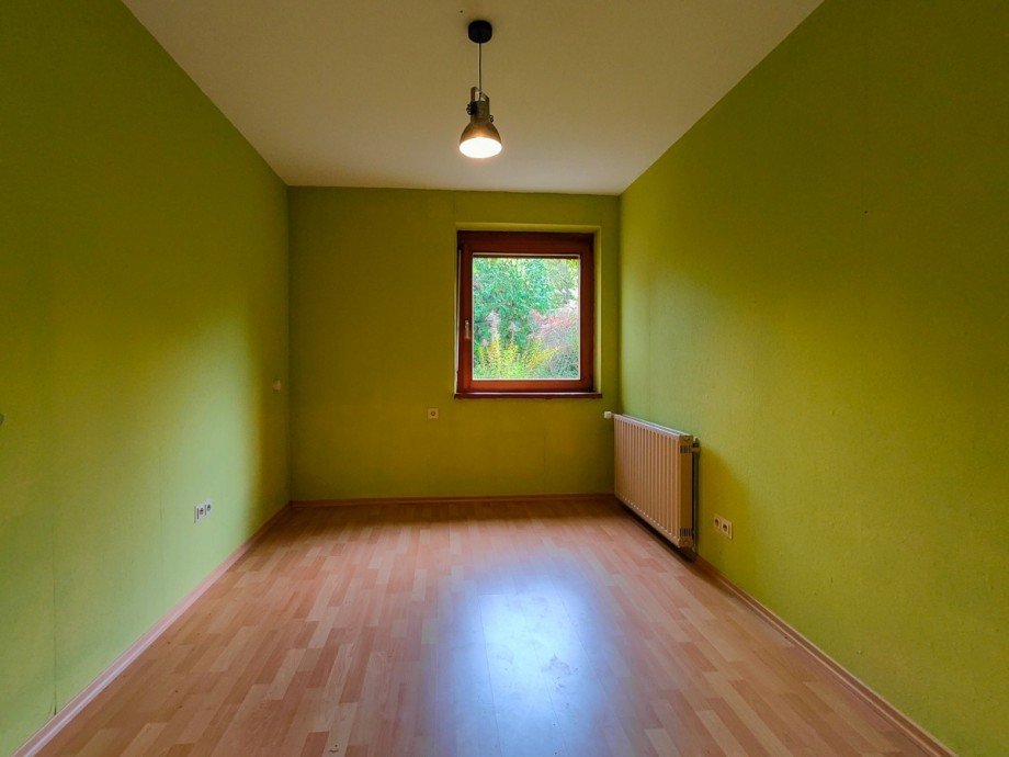 Schlafzimmer Erdgeschoss Doppelhaush�lfte Pfullingen