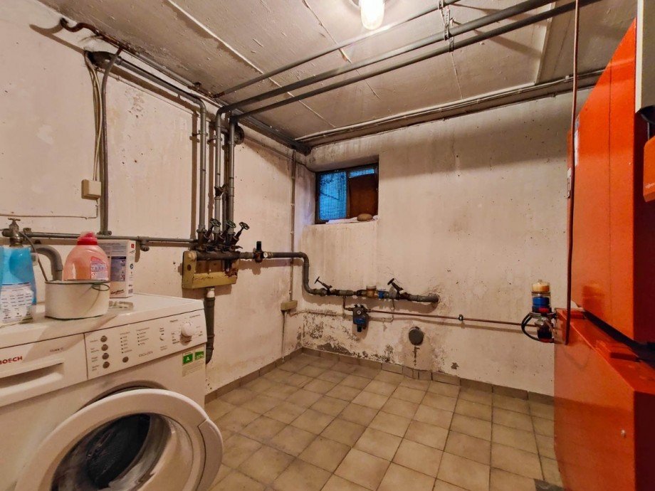 Waschk�che und Heizraum Reihenendhaus Reutlingen